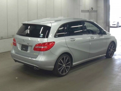 MERCEDES BENZ B CLASS