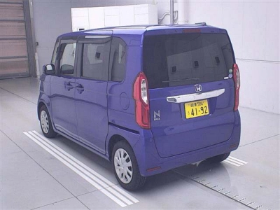HONDA N BOX