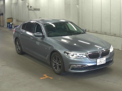 BMW 5 SERIES