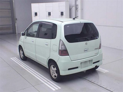 SUZUKI MRWAGON