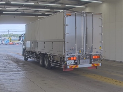 MITSUBISHI FUSO SUPER GREAT