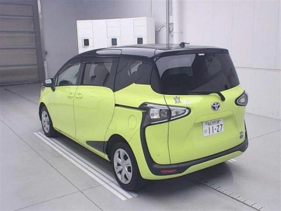 TOYOTA SIENTA