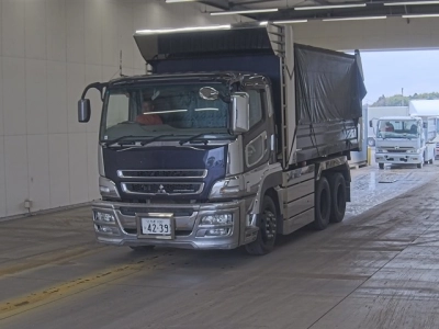 MITSUBISHI FUSO SUPER GREAT
