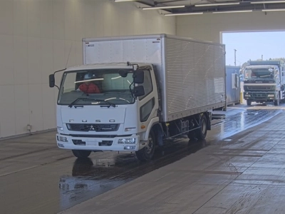 MITSUBISHI FUSO FIGHTER