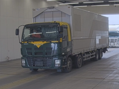 ISUZU GIGA