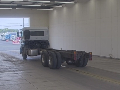 NISSAN DIESEL (UD) QUON