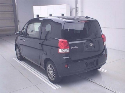 TOYOTA PORTE
