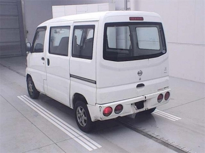 NISSAN CLIPPER