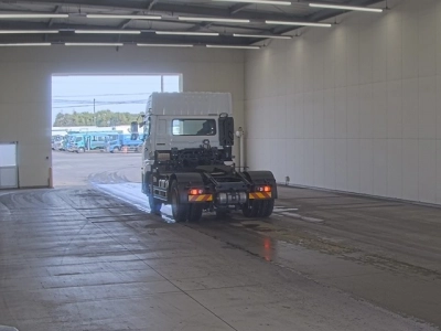 NISSAN DIESEL (UD) QUON