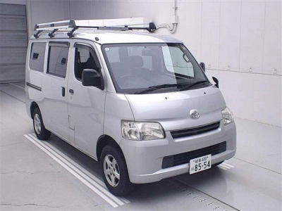 TOYOTA TOWN ACE