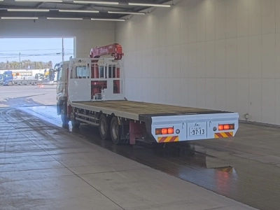 MITSUBISHI FUSO SUPER GREAT