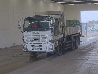 ISUZU GIGA