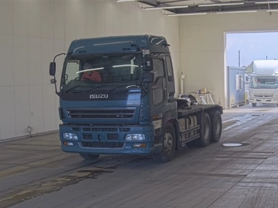 ISUZU GIGA