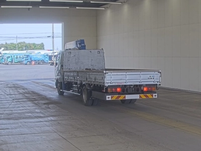 MITSUBISHI FUSO FIGHTER