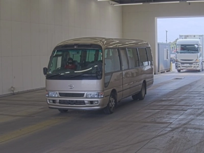 TOYOTA COASTER