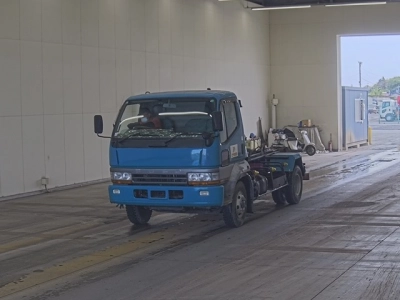 MITSUBISHI FUSO FIGHTER MIGNON