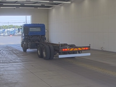 NISSAN DIESEL (UD) QUON