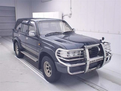TOYOTA LAND CRUISER 80