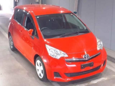 TOYOTA RACTIS