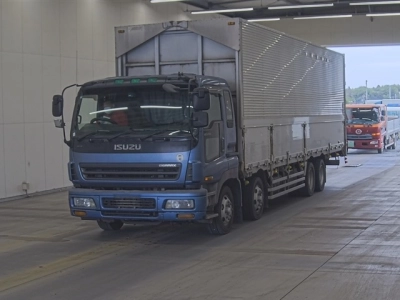 ISUZU GIGA