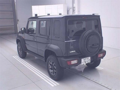 SUZUKI JIMNY NOMADE