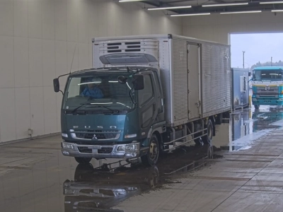 MITSUBISHI FUSO FIGHTER