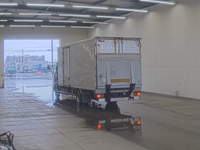 MITSUBISHI FUSO FIGHTER