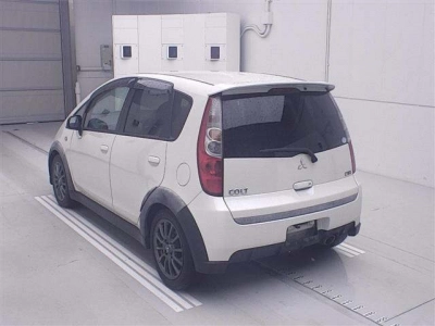 MITSUBISHI COLT