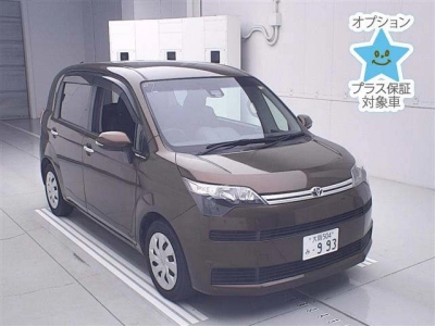 TOYOTA SPADE