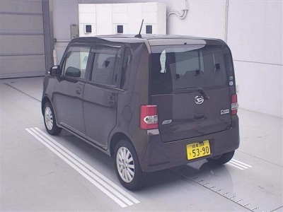 DAIHATSU MOVE CONTE