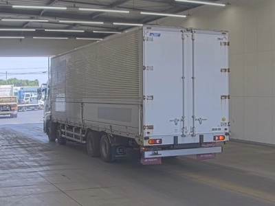 NISSAN DIESEL (UD) QUON