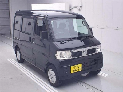 NISSAN CLIPPER RIO