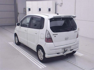 SUZUKI MRWAGON