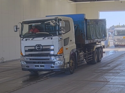 HINO PROFIA