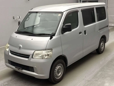 TOYOTA LITE ACE VAN