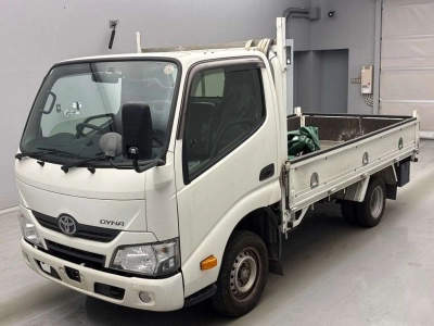 TOYOTA DYNA TRUCK