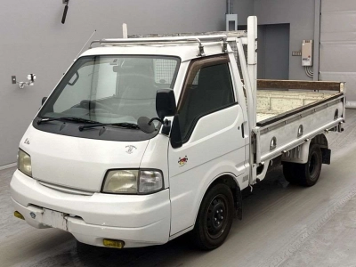 NISSAN VANETTE TRUCK
