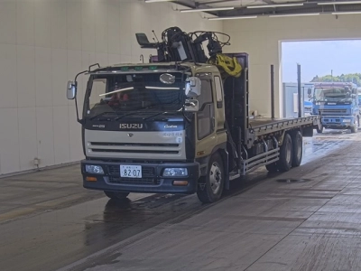 ISUZU GIGA
