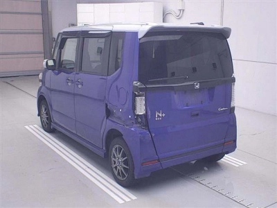 HONDA N BOX +