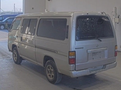 NISSAN CARAVAN