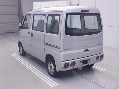 MITSUBISHI MINICAB
