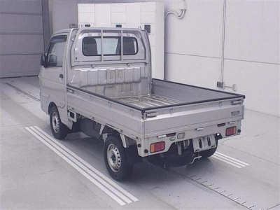 SUZUKI CARRY