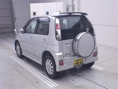 DAIHATSU TERIOS KID