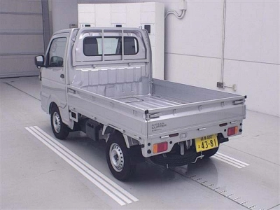 NISSAN CLIPPER