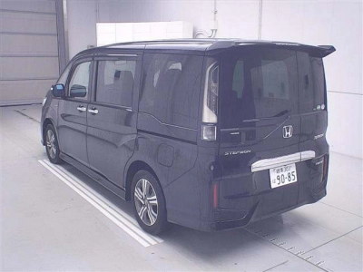 HONDA STEPWGN SPADA