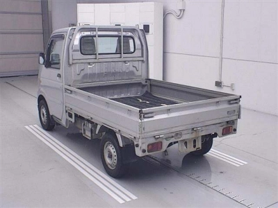 SUZUKI CARRY