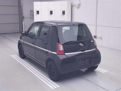 DAIHATSU ESSE