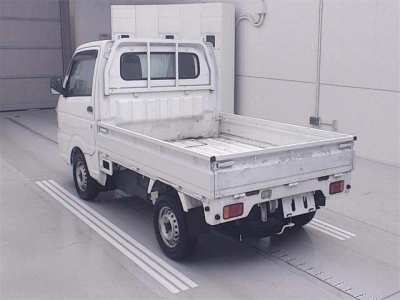 NISSAN NT100 CLIPPER