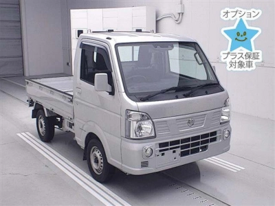 NISSAN NT100 CLIPPER