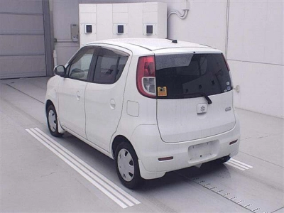 SUZUKI MRWAGON